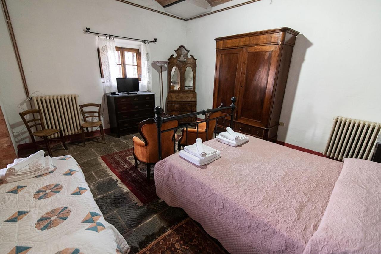 Agriturismo La Fontaccia 蒙蒂亚诺 外观 照片