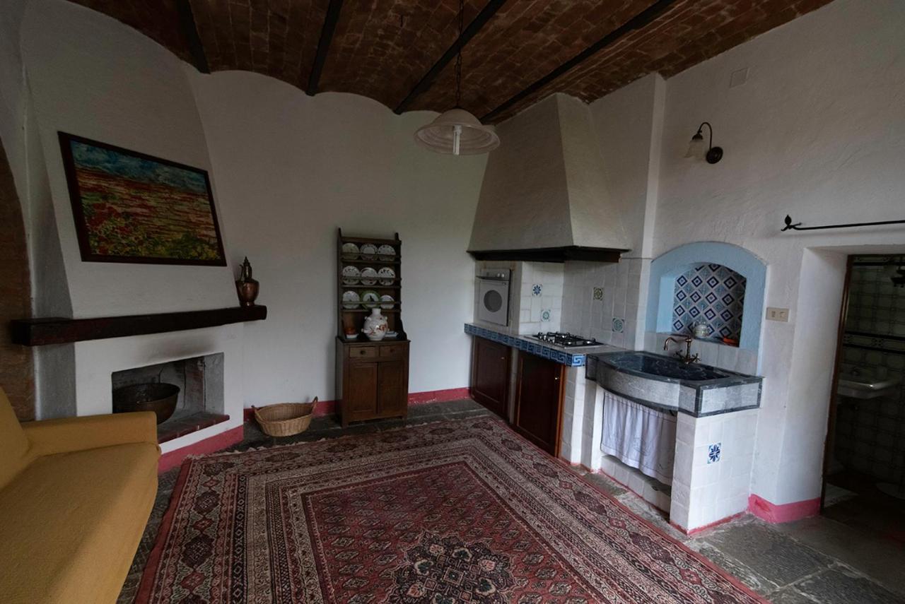 Agriturismo La Fontaccia 蒙蒂亚诺 外观 照片