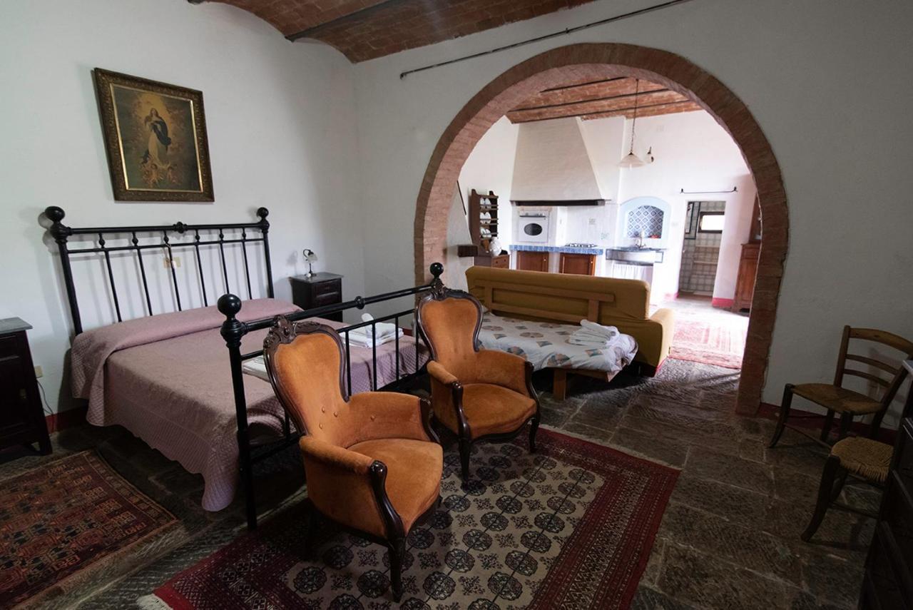 Agriturismo La Fontaccia 蒙蒂亚诺 外观 照片