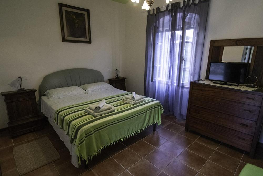 Agriturismo La Fontaccia 蒙蒂亚诺 外观 照片